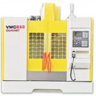 Вертикальный фрезерный трехосевой обрабатывающий центр с ЧПУ Dalian Dahui Machinery Equipment Co., Ltd VMC 650